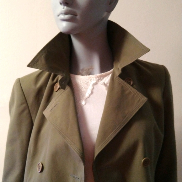 Long Trench Coat. 🍁Made in Canada - Picture 5 of 5